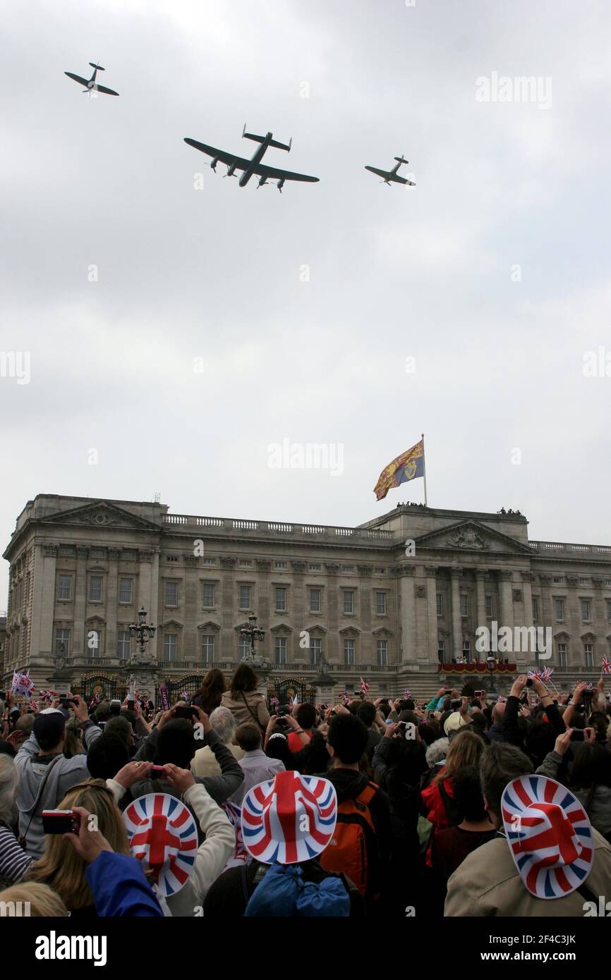 Königliche Hochzeit. William und Kate. Wills und Kate. Herzog und Herzogin von Cambridge. Britische Königsfamilie. Stockfoto