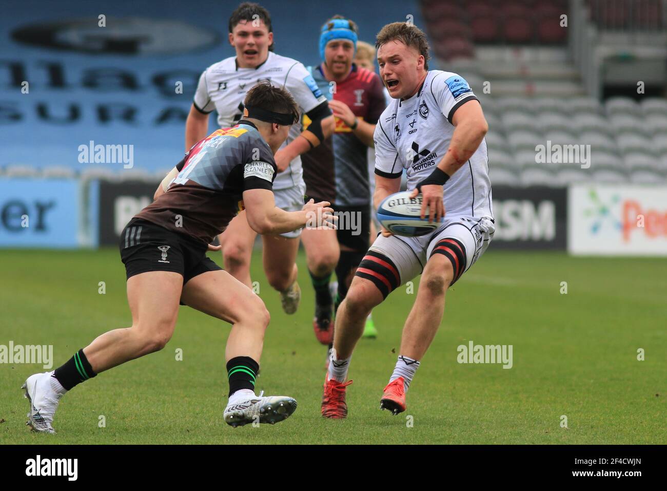 Twickenham, England. 20. März 2021. Action während des Gallagher Premiership Matches zwischen Harlequins und Gloucester an der Stoop. Kredit: Richard Perriman/Alamy Live Nachrichten Stockfoto