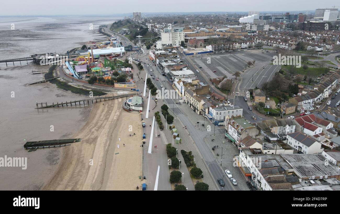 Southend-on-Sea, Essex, Luftstadt und Stranddrohne Stockfoto