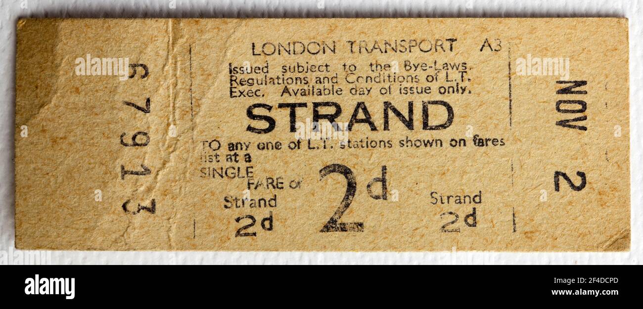 1950s London Transport U-Bahn oder U-Bahn-Ticket von Strand Station Stockfoto