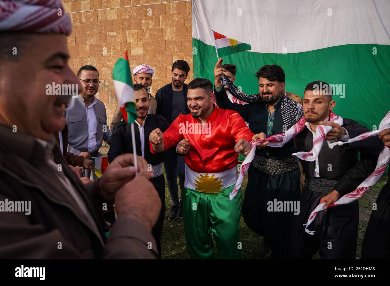 Kurdisches Neues Jahr Stockfotos Und Bilder Kaufen Alamy Kurdisches Neues Jahr Stockfotos Und Bilder Kaufen Alamy