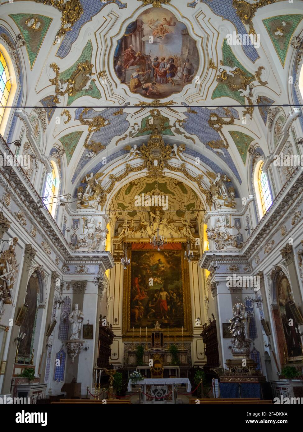 Innenraum der spätbarocken Kirche San Bartolomeo, Scicli Stockfoto
