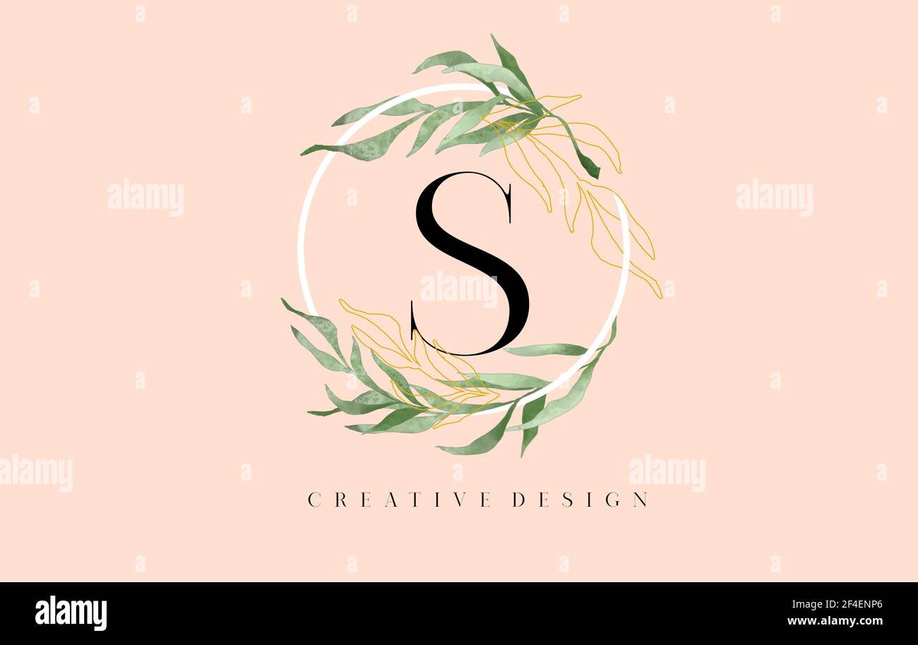 Elegantes Buchstaben S Logo Design mit Wasserbürstenblättern und goldenen Monoline Leafs in Pastellfarben. Buchstabe S Logo für kosmetische Schönheit Naturprodukte. Stock Vektor