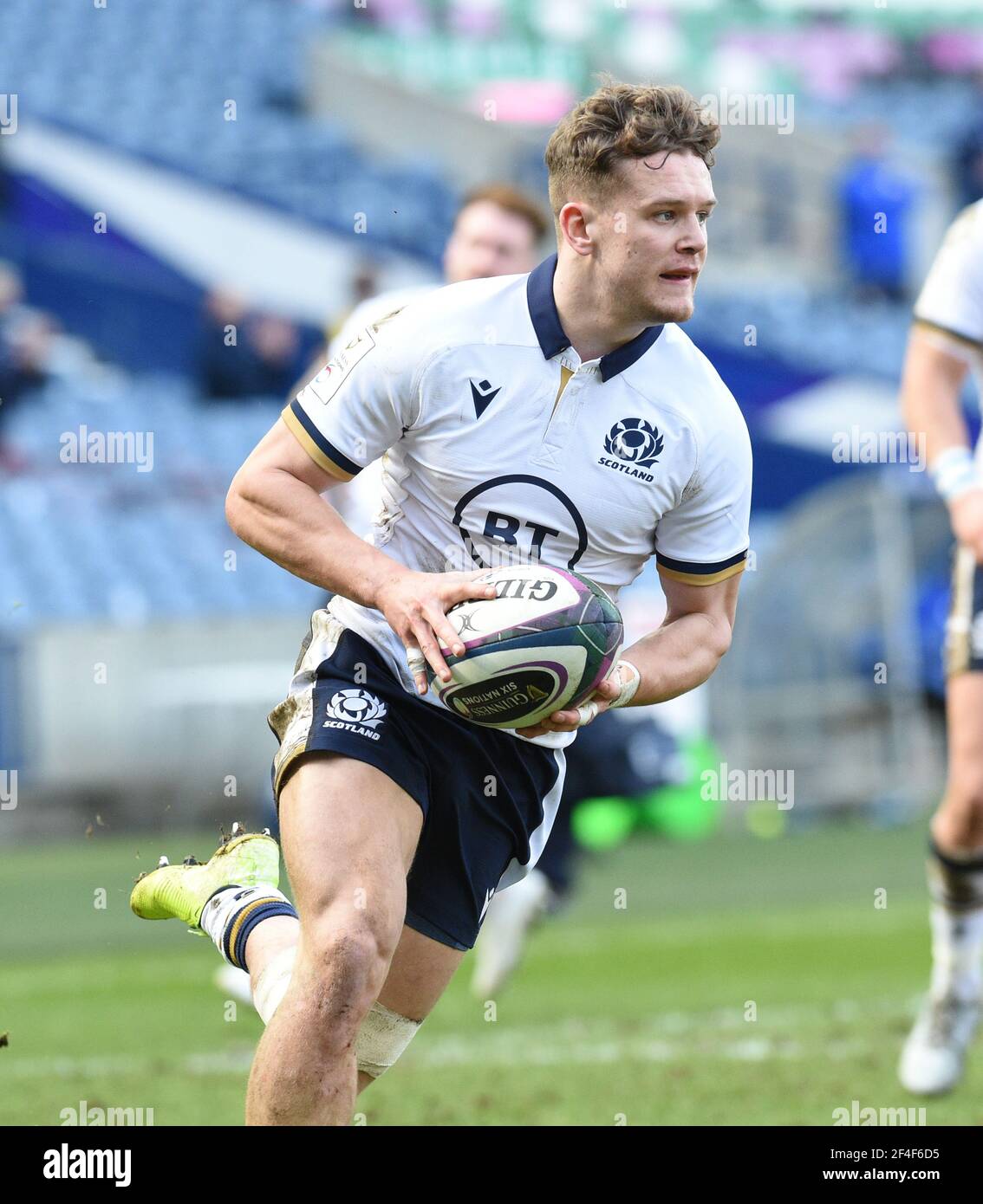 BT Murrayfield Stadium, Edinburgh.Schottland, Großbritannien. März 21, 20th. Guinness Six Nations Match . Darcy Graham von Schottland läuft in für seinen Versuch. Kredit: eric mccowat/Alamy Live Nachrichten Stockfoto