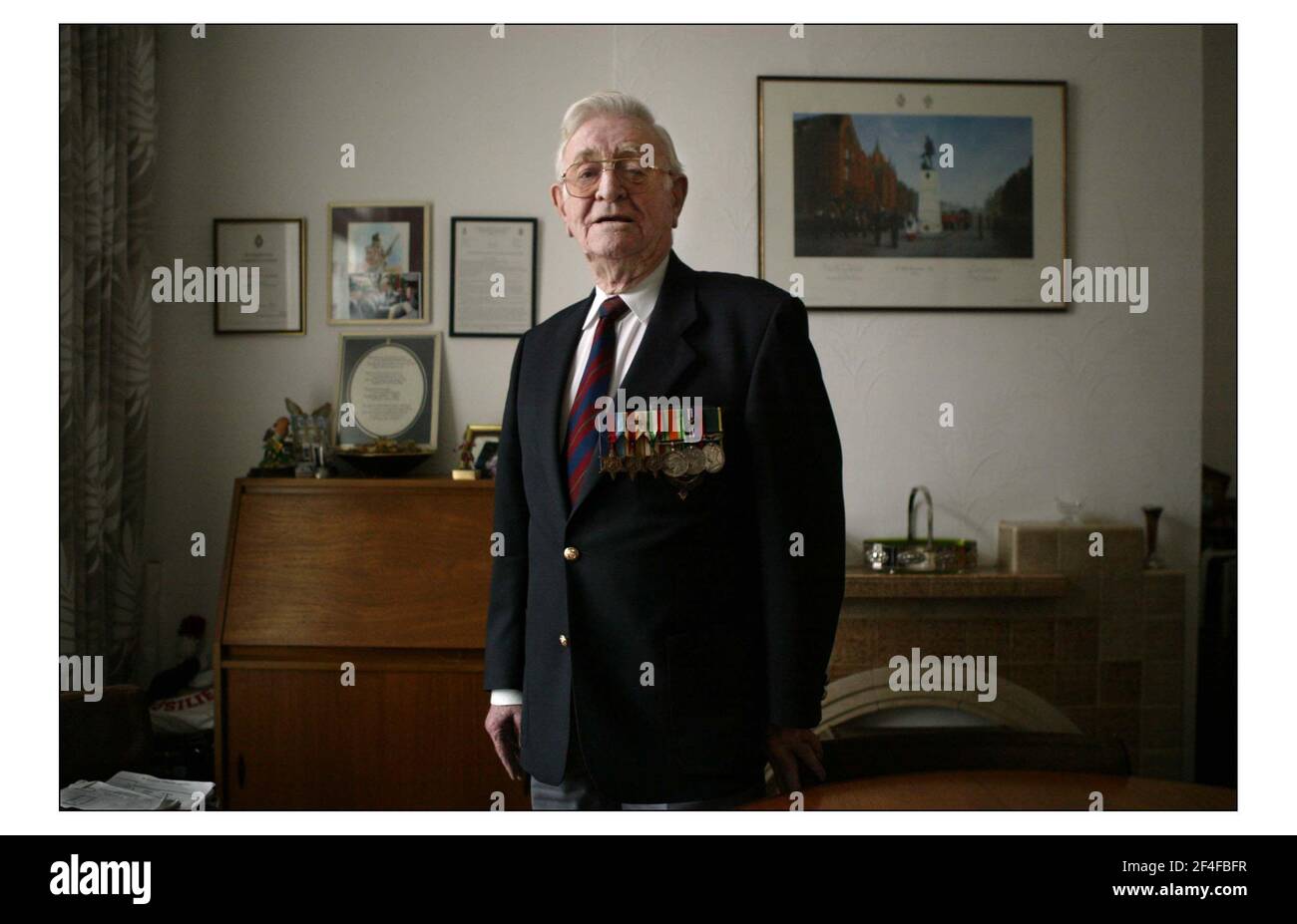 Regimentsfeldwebel Major Bill Hickman zu Hause im Norden Londons.pic David Sandison 9/2/2004 Stockfoto