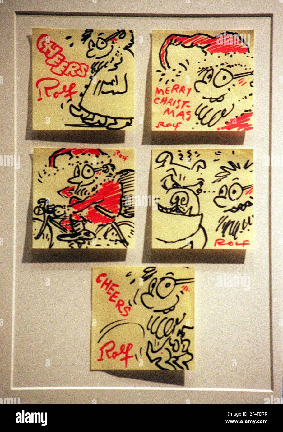 Miniatur-Meisterwerke auf Post-it-Notizen auf der Ausstellung in der Royal Academy. Diese besonderen Kritzeleien sind vom Künstler Rolf Harris,4-12-2000 Foto Tom Pilston Stockfoto