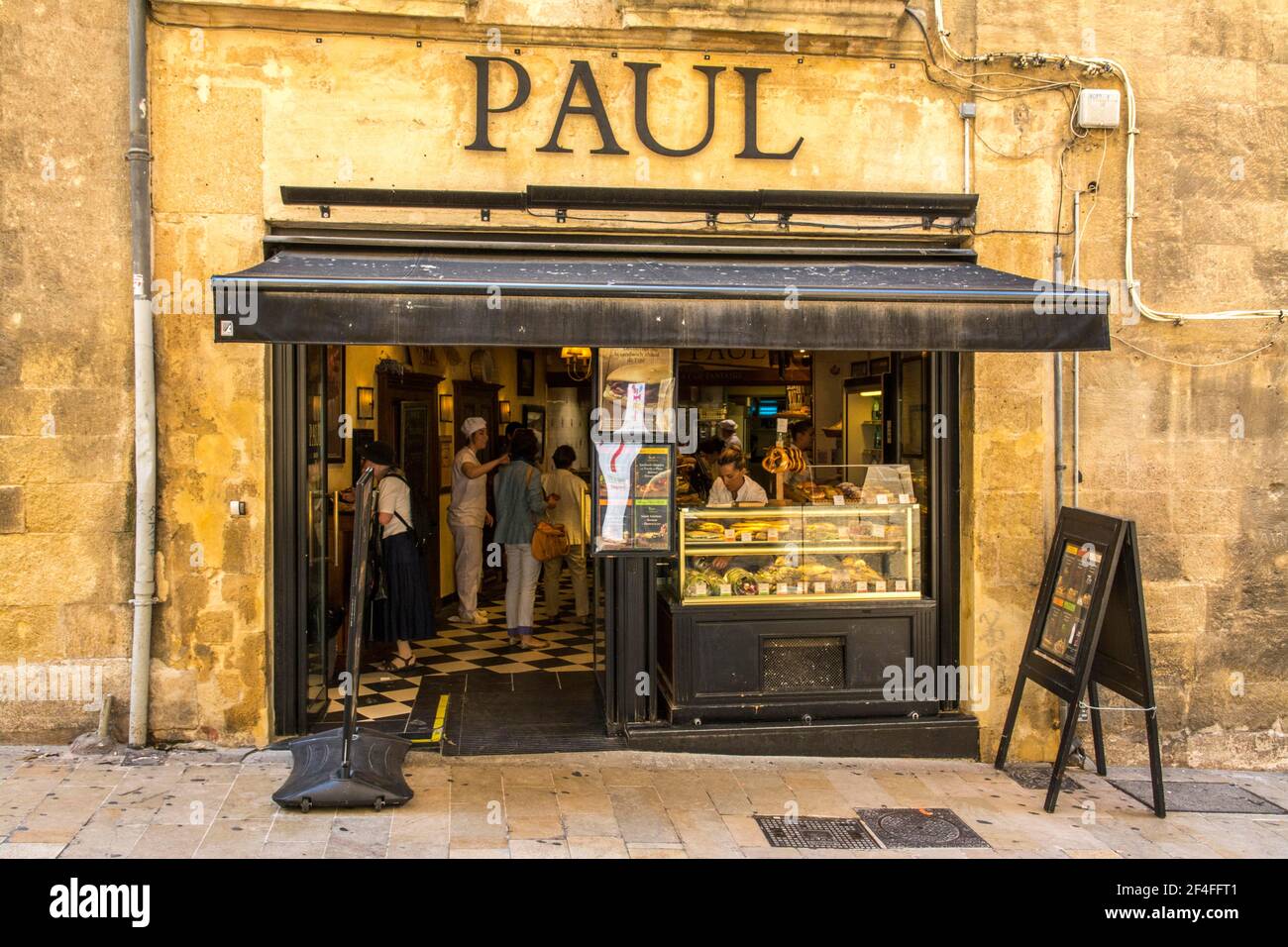 Bäckerei Paul, Sandwich, Aix en provence, Provence, Südfrankreich, Frankreich Stockfoto