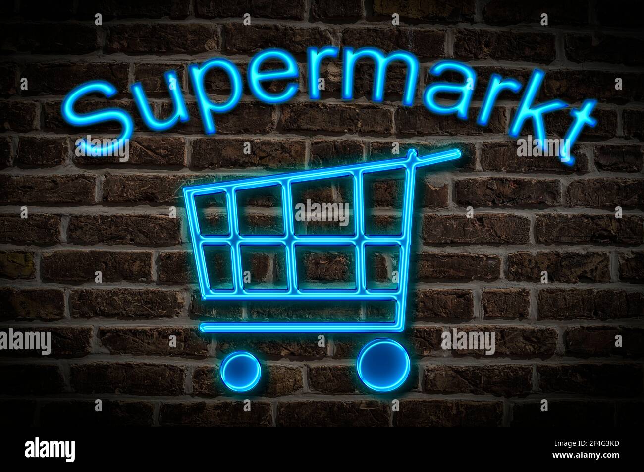Leuchttreklame mit der Aufschrift Supermarkt, ein Einkaufswagen befindet sich unterhalb der Neon-Schrift Stockfoto