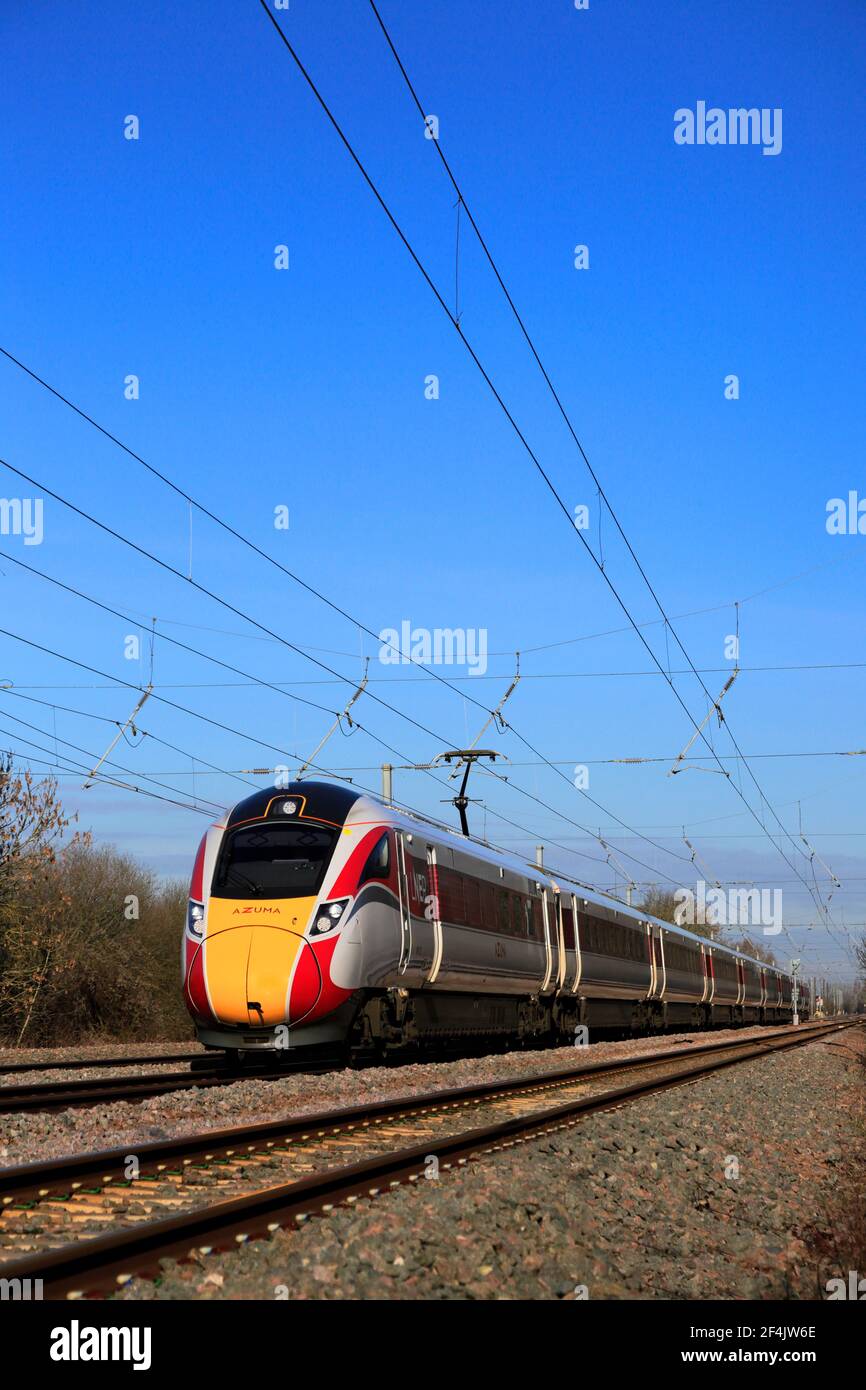 LNER Azuma Zug, Klasse 800, East Coast Main Line Railway, Newark on Trent, Nottinghamshire, England, Großbritannien Stockfoto