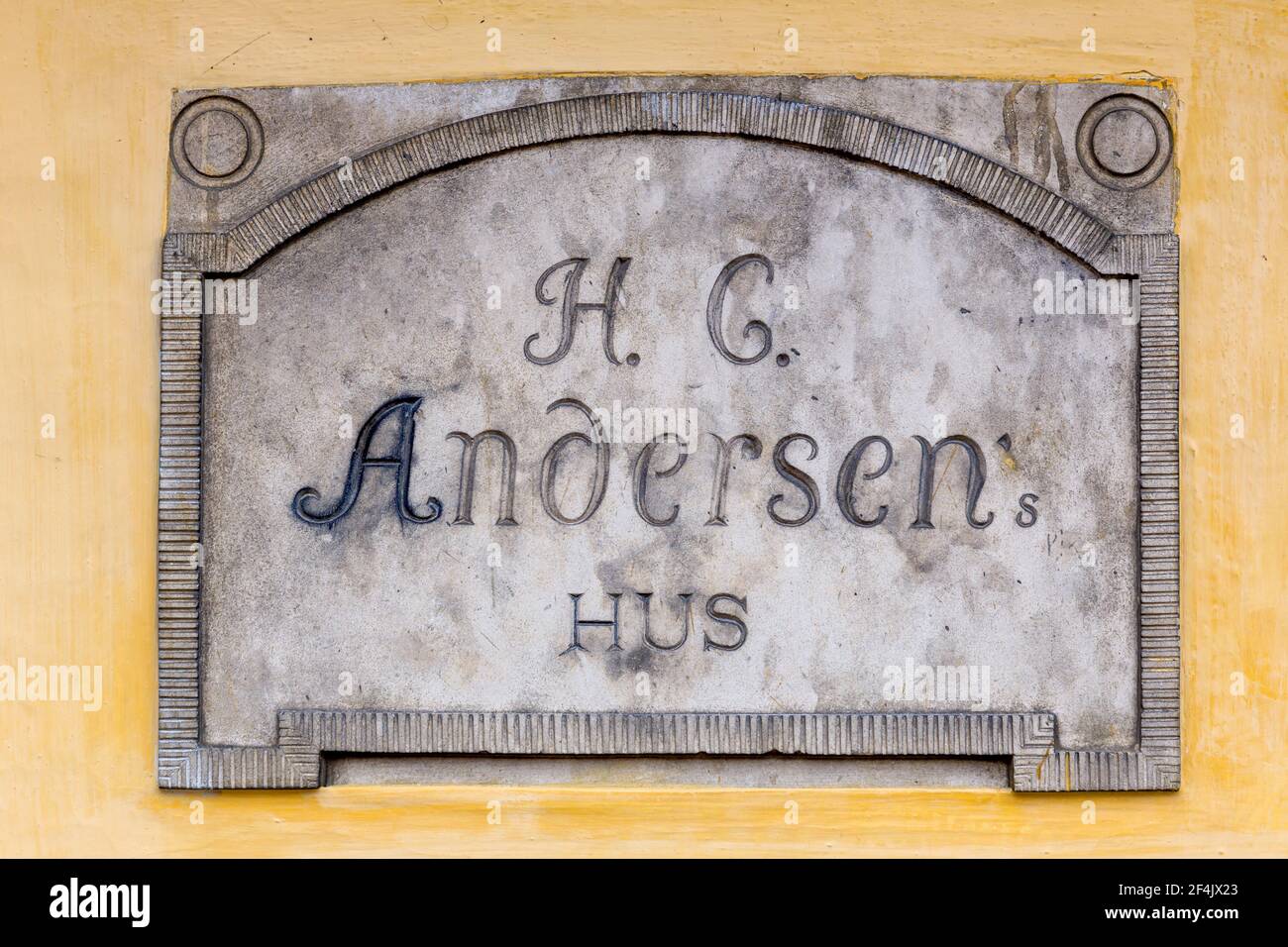 Hans Christian Andersens Gedenktafel an seinem Haus, Odense, Dänemark Stockfoto