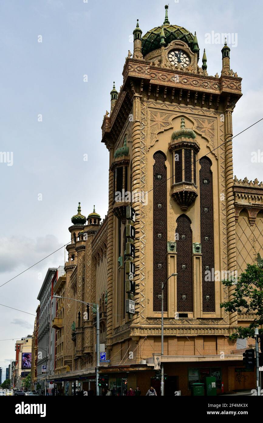 Melbourne, VIC, Australien - 05. November 2017: The Forum - Unterhaltungskomplex mit Kino und Theater in der Flinders Street Stockfoto