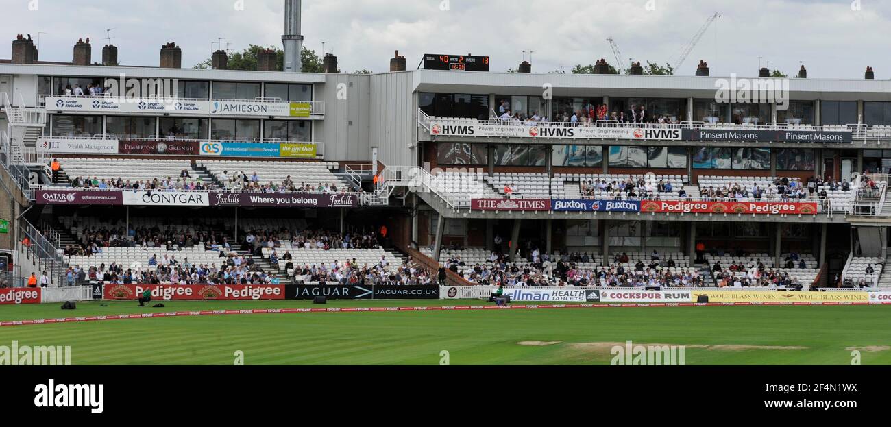 3RD TEST ENGLAND V PAKASTAN AM OVAL 1ST TAG. LEERE SITZPLÄTZE. BILD DAVID ASHDOWN Stockfoto