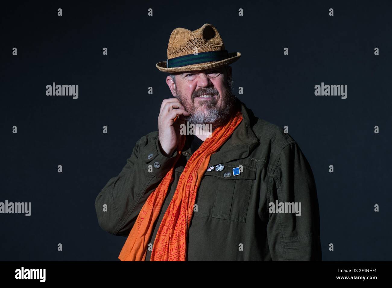 Edimburgh, Schottland. 18. August 2018. Der englische Stand-up- und Improv-Komiker, Schauspieler, Performance-Poet, Cartoonist und Podcaster Phill Jupitus nimmt an einer Stockfoto