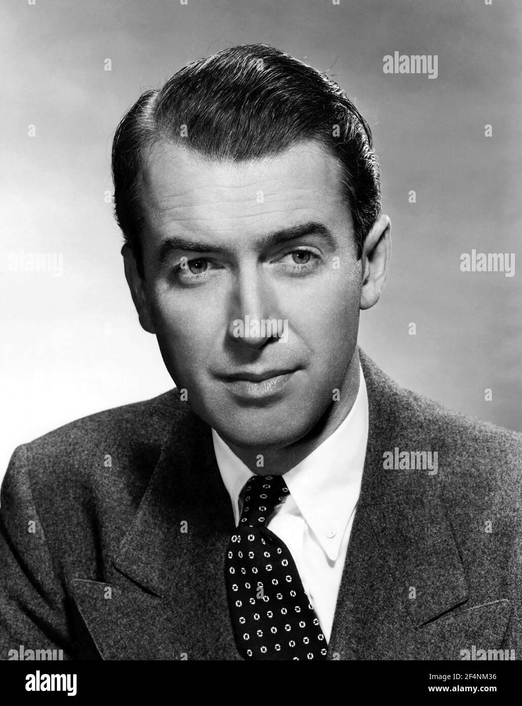 James Stewart. Porträt des amerikanischen Schauspielers James Maitland 'Jimmy' Stewart (1908-1997), Studio-Werbeaufnahme, 1948 Stockfoto