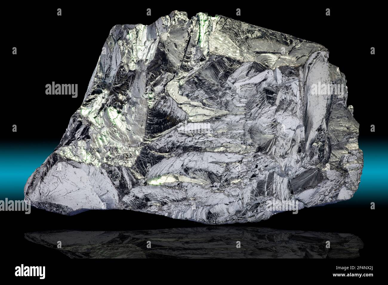 Chrom ist ein chemisches Element mit dem Symbol Cr und der Ordnungszahl 24. Stockfoto