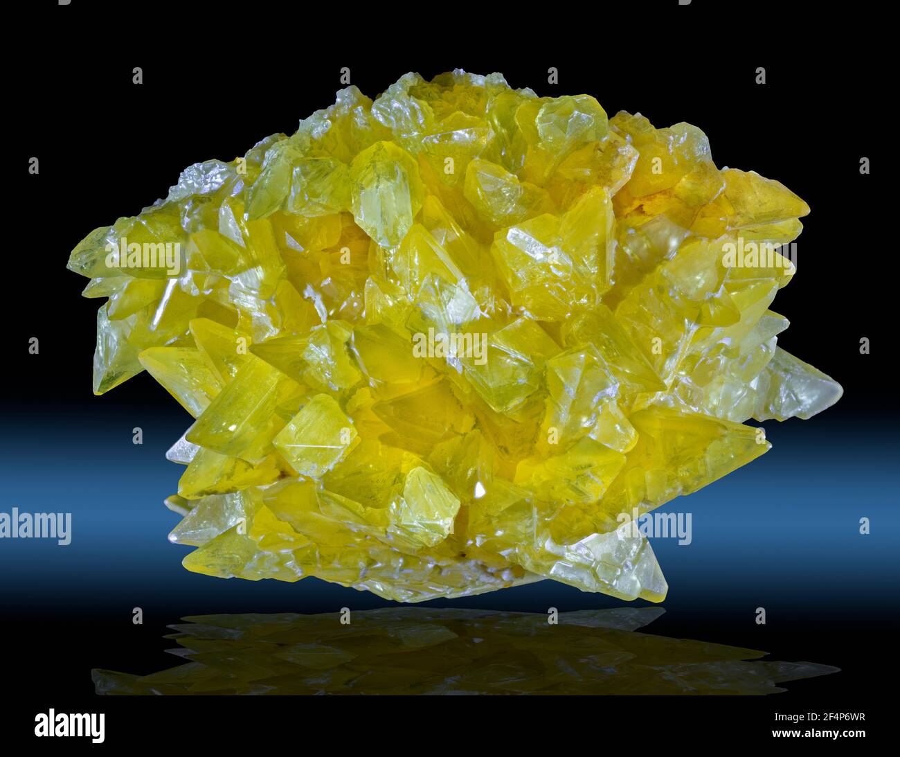 Kristalliner Schwefel, China Stockfoto