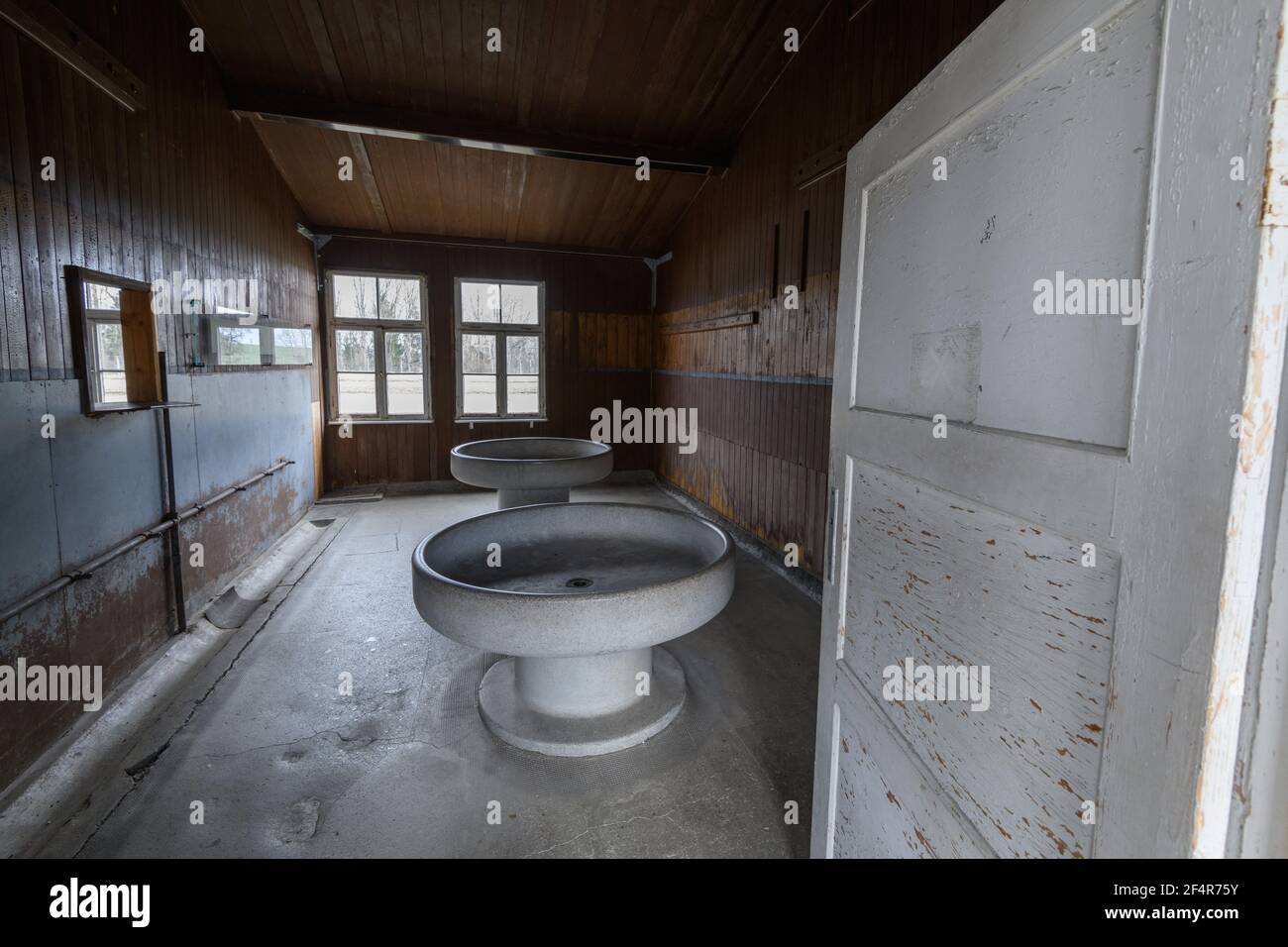 mauthausen, österreich, 26. märz 2019, KZ-Gedenkstätte mauthausen, KZ, Waschraum in einer Baracke Stockfoto