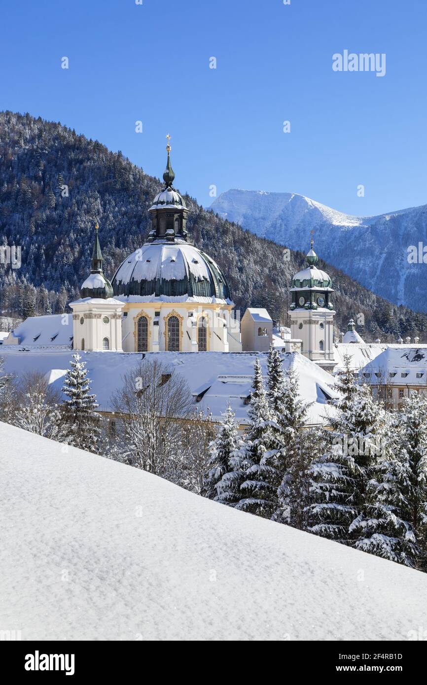 Geographie / Reisen, Deutschland, Bayern, Ettal, Kloster Ettal vor dem Estergebirge im, Additional-Rights-Clearance-Info-Not-available Stockfoto