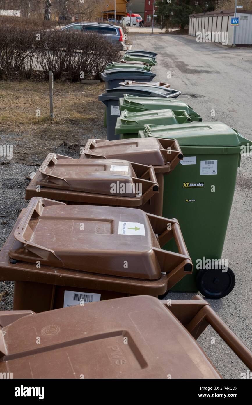 Mülleimer sind zum Entleeren Stockfotografie - Alamy