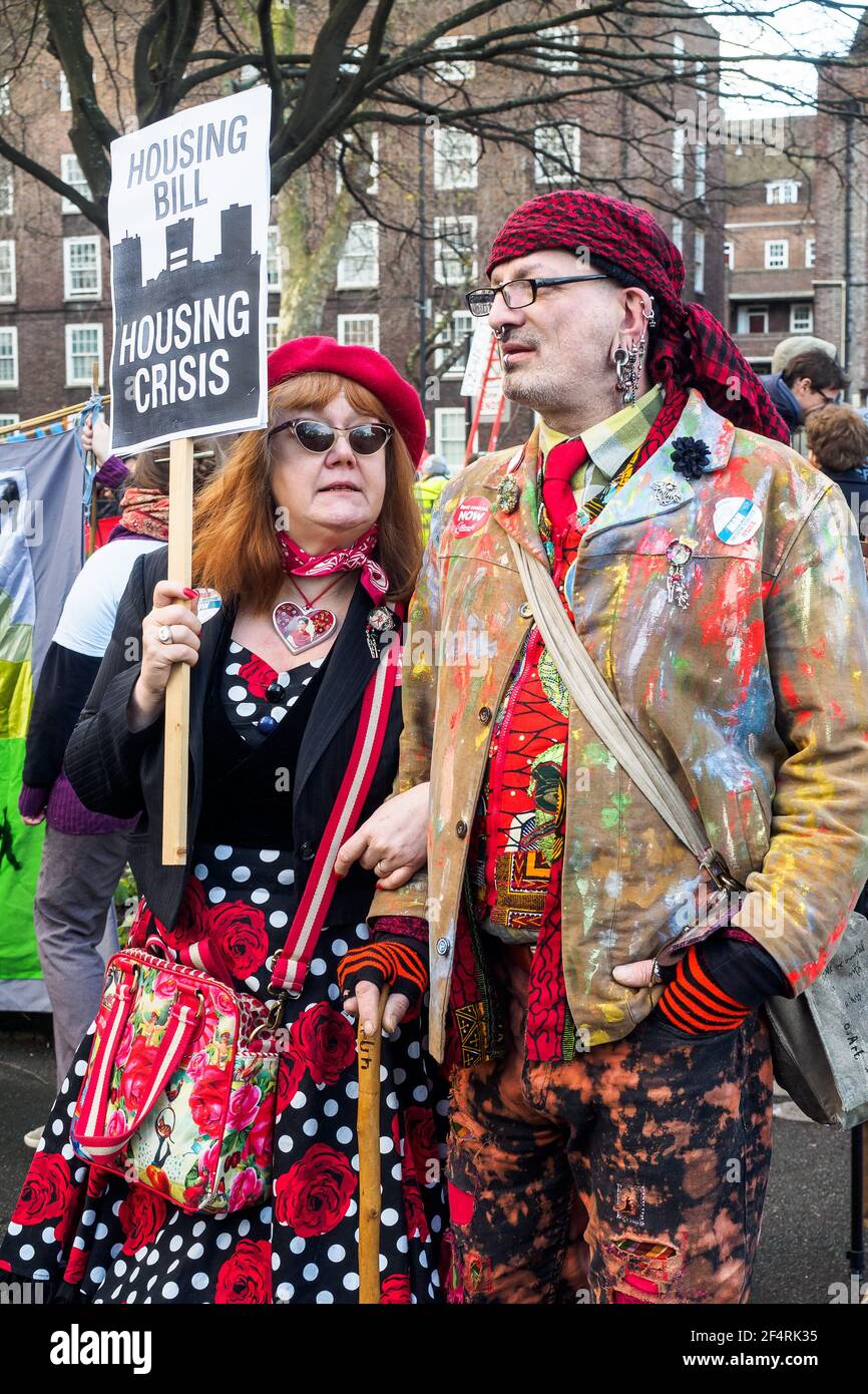 London, Großbritannien. Januar 2016, 30th. Tausende Demonstranten versammlungen am Imperial war Museum Elephant and Castle marsch zur Downing Street Proteste gegen das Housing Bill markieren das Ende des sozialen Wohnungsbaus in London Stockfoto