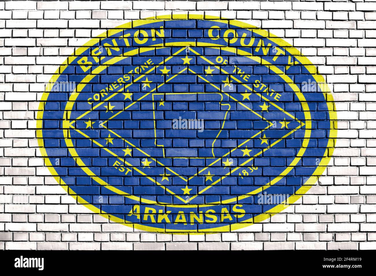 Flagge von Benton County, Arkansas auf Ziegelmauer gemalt Stockfoto