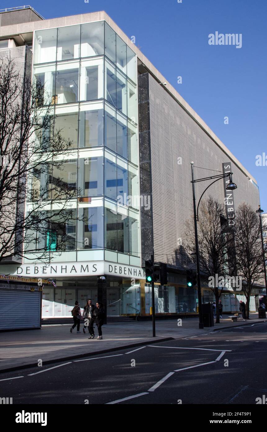 London, Großbritannien - 26. Februar 2021: Der Flagship-Store und Hauptsitz von Debenhams in der Oxford Street, London geschlossen und bereitet sich auf die Sanierung nach Stockfoto