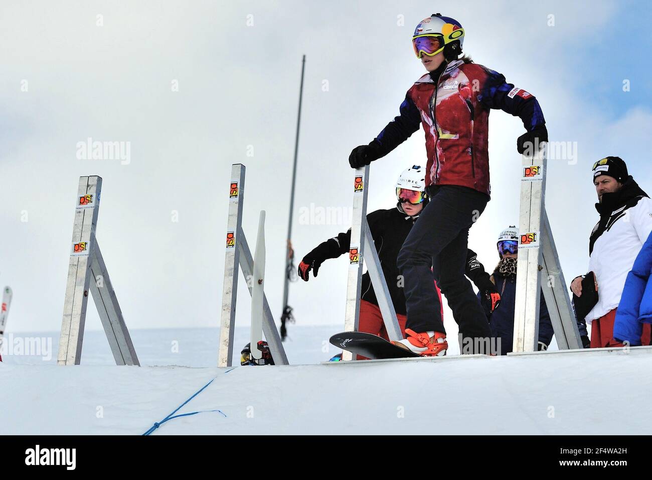 Snowboarderinnen Eva Samkova aus Tschechien, während des Trainings in Saint Lary in Frankreich, 7. Januar 2014. Foto Jean-Noel Herranz / DPPI Stockfoto