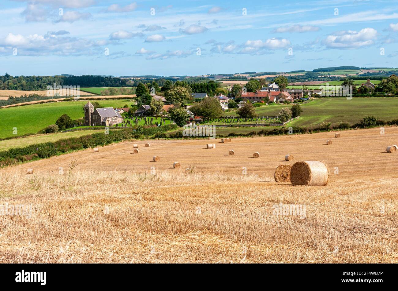 Branxton Dorf von einem friedlichen pastellfarbenen Patchwork umgeben Felder auf dem Land in der Nähe der Website der 1513 Flodden Battlefield Stockfoto