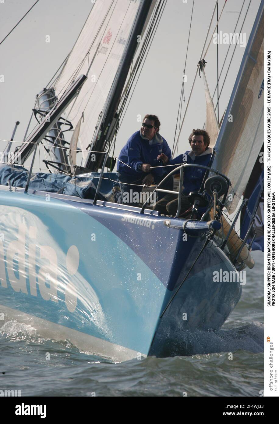 SEGELN - TRANSAT JACQUES VABRE 2005 VORBEREITUNG - COWES , ISLE OF WIGHT (UK) - 16/10/2005 - FOTO : JON NASH / OC SEGELTEAM / DPPI SKANDIA / SKIPPER : BRIAN THOMSON (UK) UND CO-SKIPPER WILL OXLEY (AUS) Stockfoto