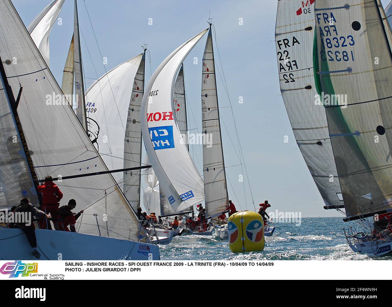 SEGELN - KÜSTENRENNEN - SPI OUEST FRANCE 2009 - LA TRINITE (FRA) - 10/04/09 BIS 14/04/09 FOTO : JULIEN GIRARDOT / DPPI Stockfoto