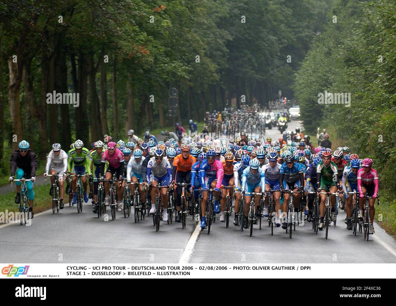 RADFAHREN - UCI PRO TOUR - DEUTSCHLAND TOUR 2006 - 02/08/2006 - FOTO: OLIVIER GAUTHIER / DPPI STAGE 1 - DÜSSELDORF > BIELEFELD - ILLUSTRATION Stockfoto