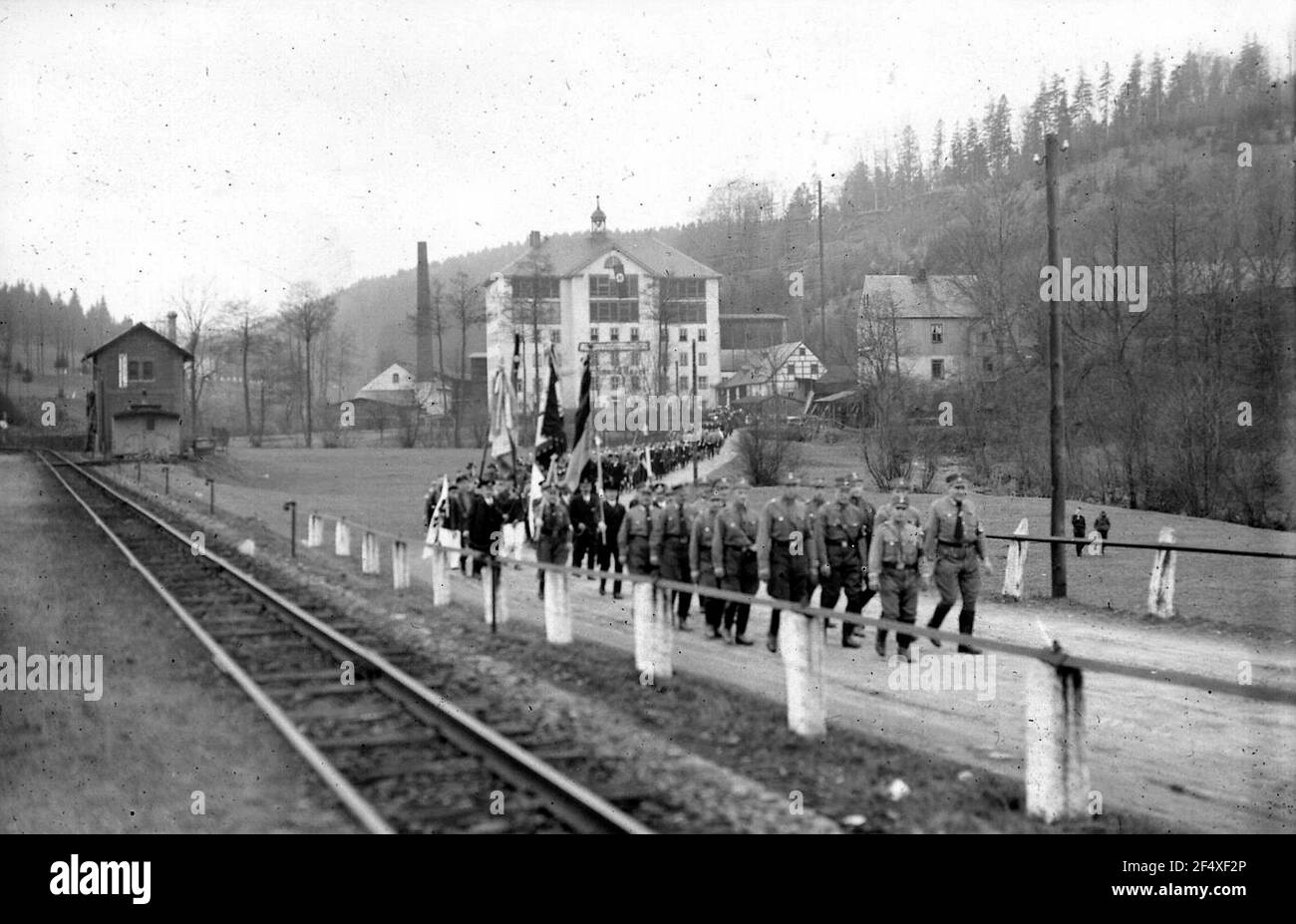 SA marsch am Bahnhof Stockfoto