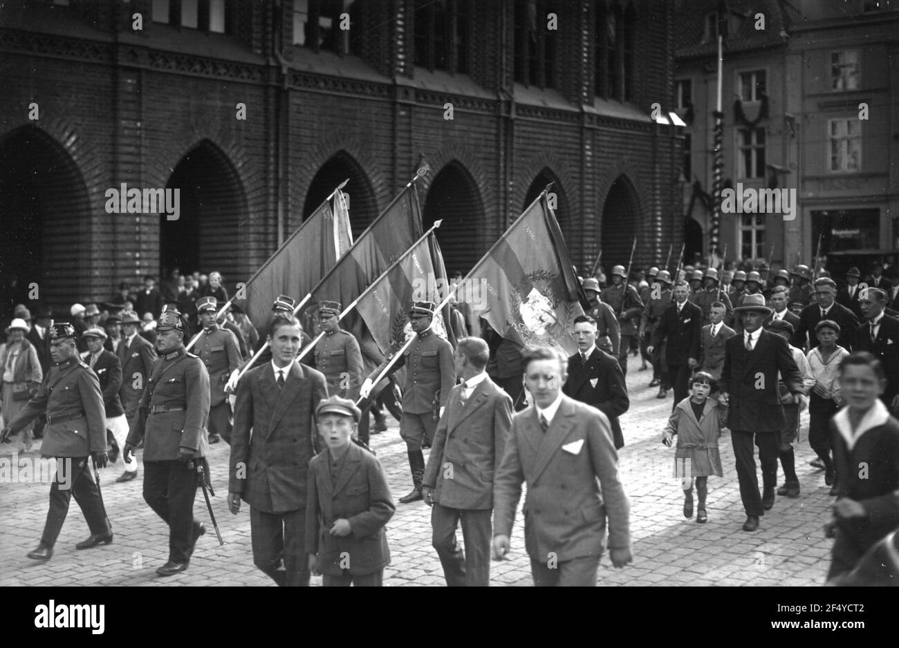 Reichswehr-Parade anlässlich der Wallenstein-Feier 1928 (300th. Jahrestag der Belagerung von Stralsund durch Wallenstein) Stockfoto
