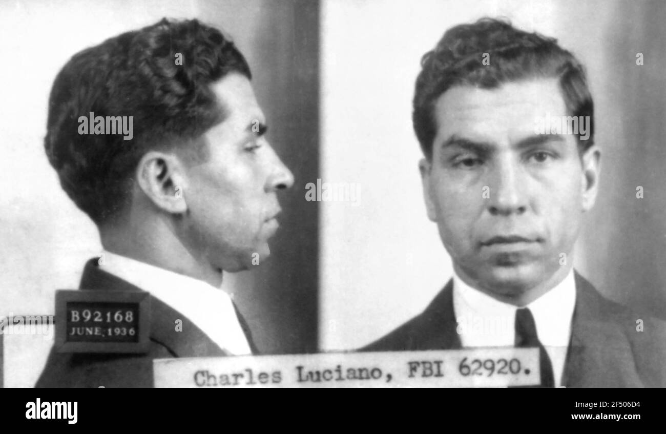 Lucky Luciano. Tasse Schuss des italienischen Gangster, Charles 'Lucky' Luciano (geb. Salvatore Lucania, 1897-1962), FBI-Datei, 1936 Stockfoto