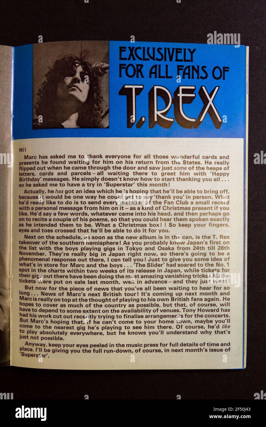 Artikel „Exklusiv für alle Fans von T. Rex in einer Replik des Magazins „Superstar 72“ (VOV 1972), Teil eines Erinnerungspakets aus den 1970er Jahren. Stockfoto