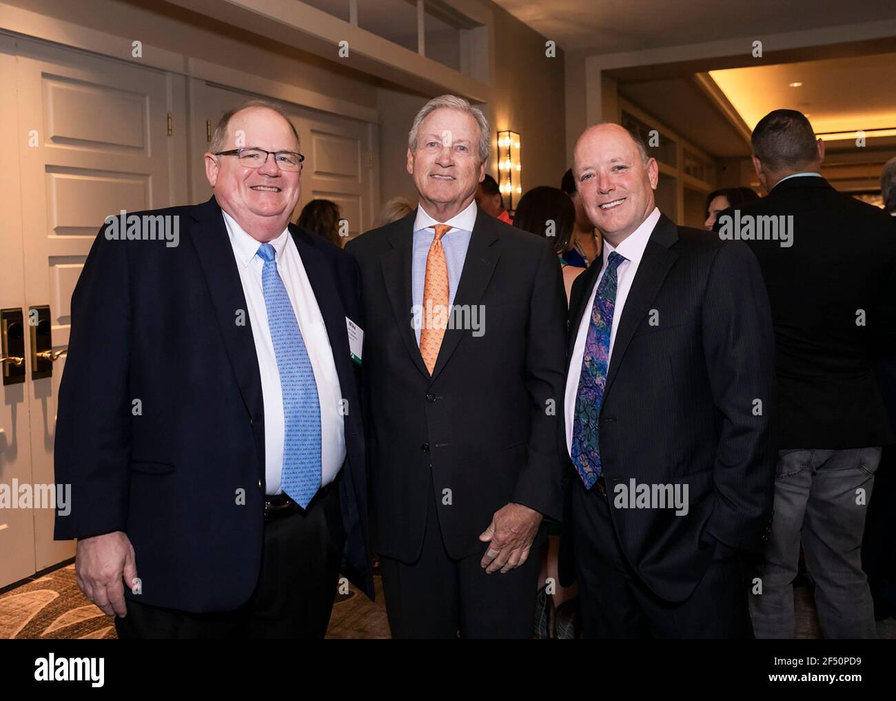 Austin, TX USA 11. Juni 2019: Mitglieder der Texas Land Title Association bei einem Kongress-Empfang. ©Bob Daemmrich Stockfoto