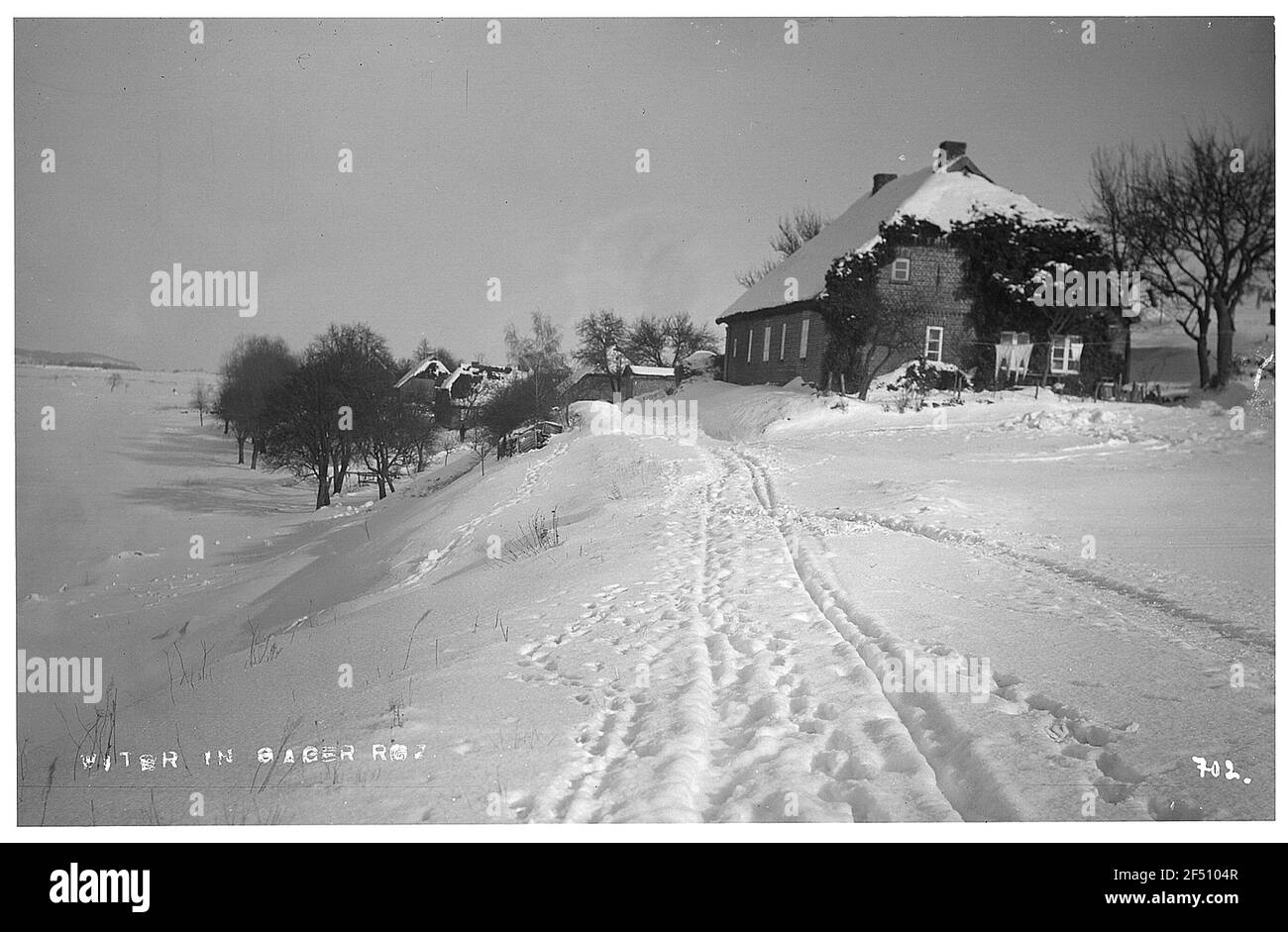 Gager. Winterlandschaft mit Wohngebäuden Stockfoto