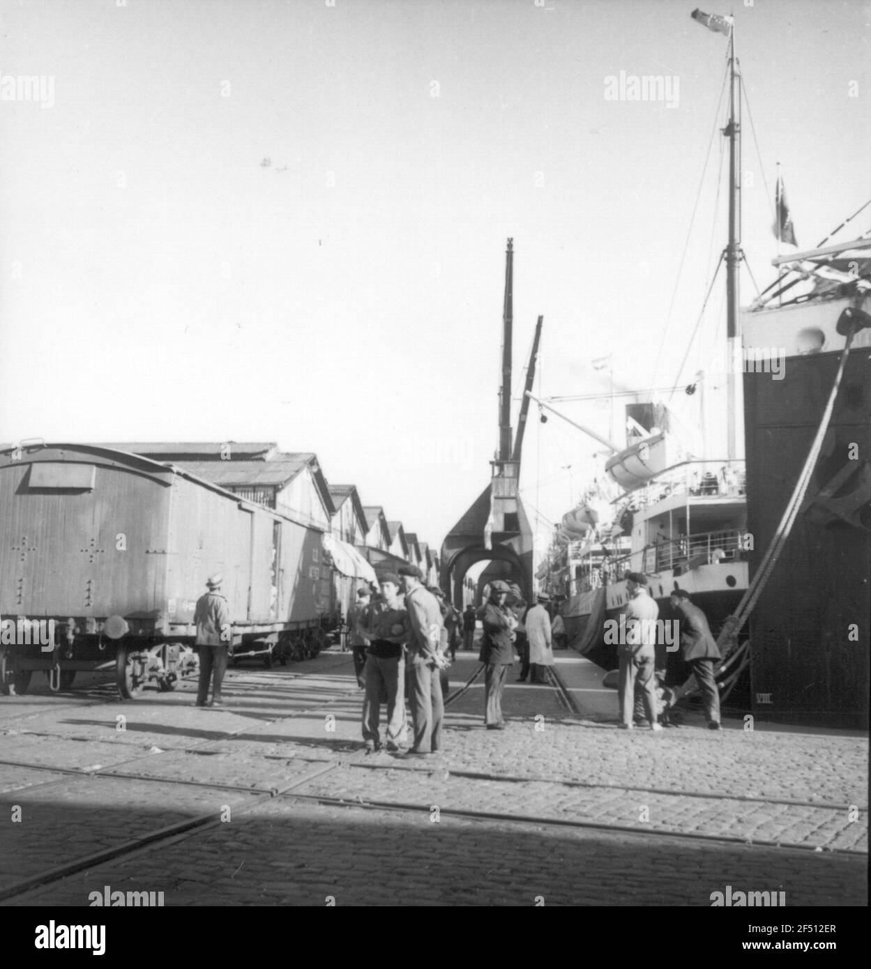 Reisefotos Argentinien. Buenos Aires. Lade Kai im Hafen Stockfoto