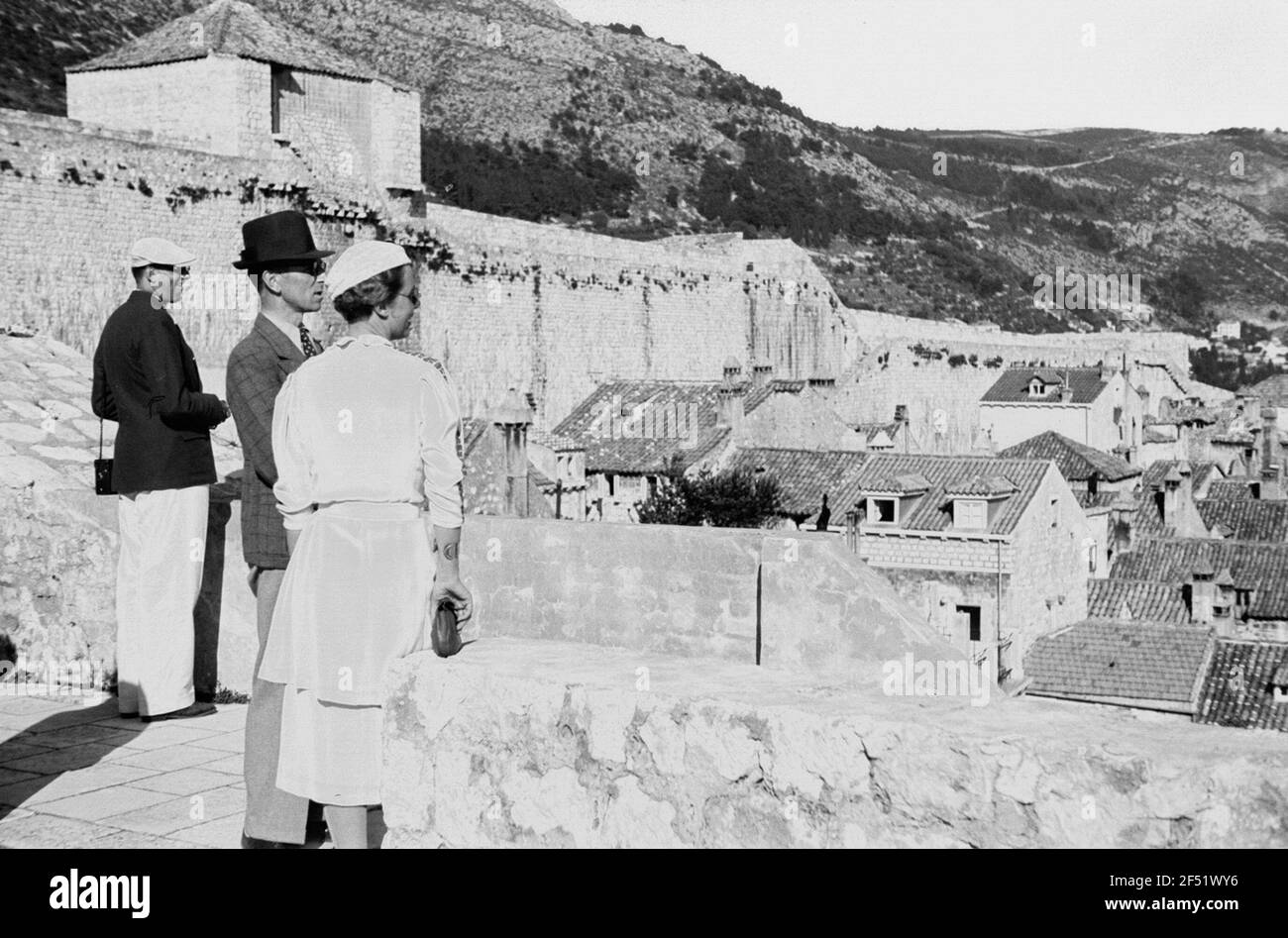 Reisefotos Kroatien. Touristen in der Altstadt von Ragusa (Dubrovnik) Stockfoto