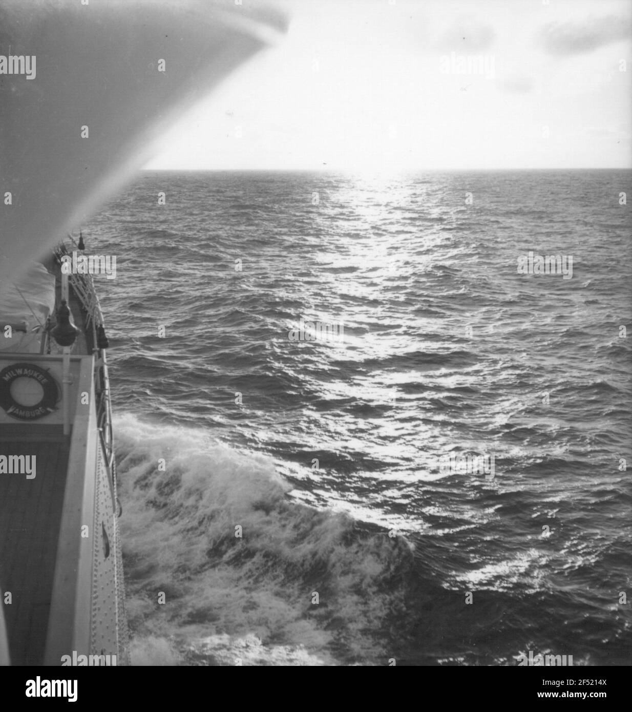 Reisefotos. Das Passagierschiff 'Milwaukee' auf See Stockfoto