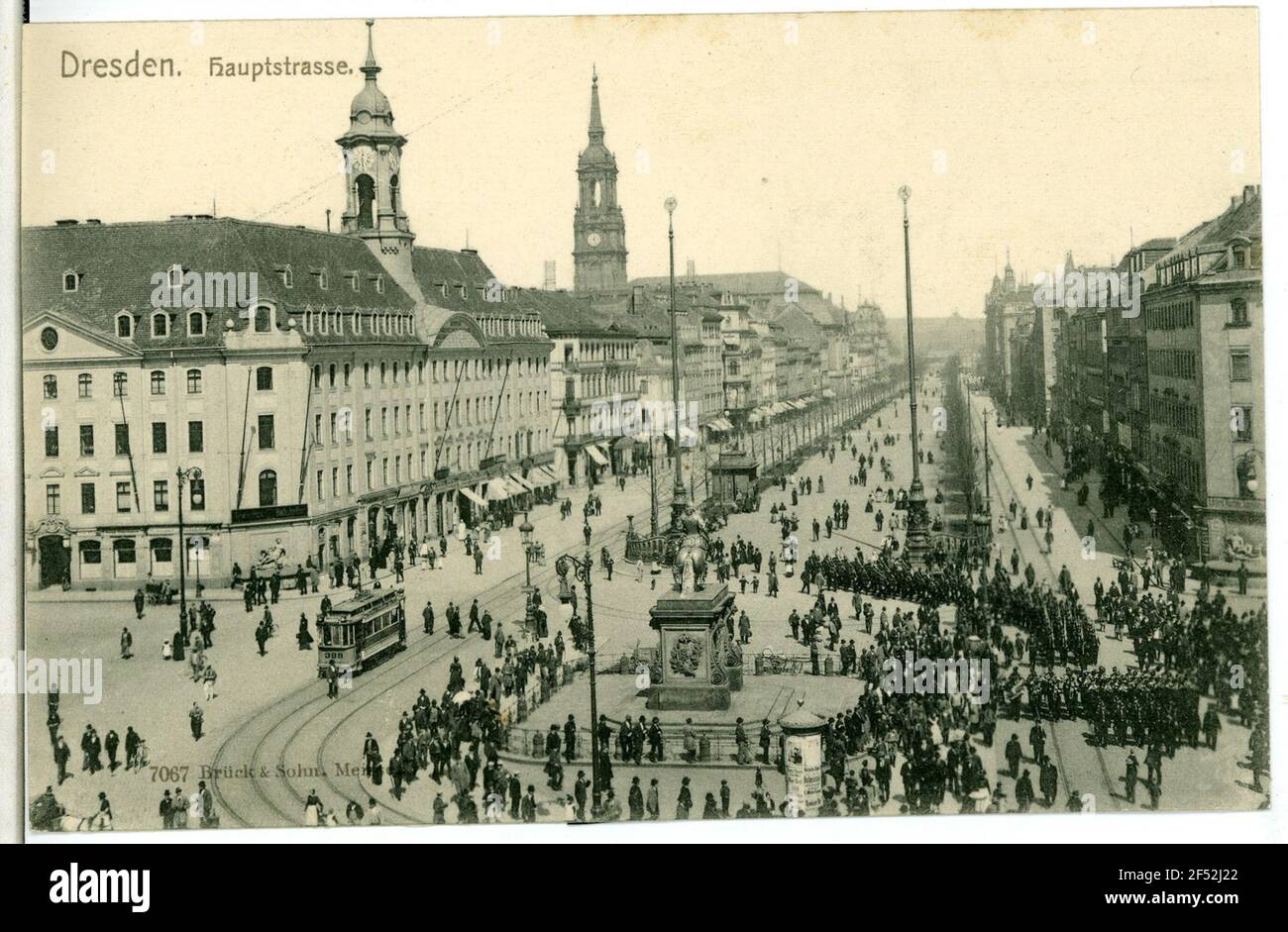 Hauptstraße, Dreikenigskirche, Goldener Reiter Dresden. Hauptstraße, Dreikenigskirche, Goldener Reiter Stockfoto