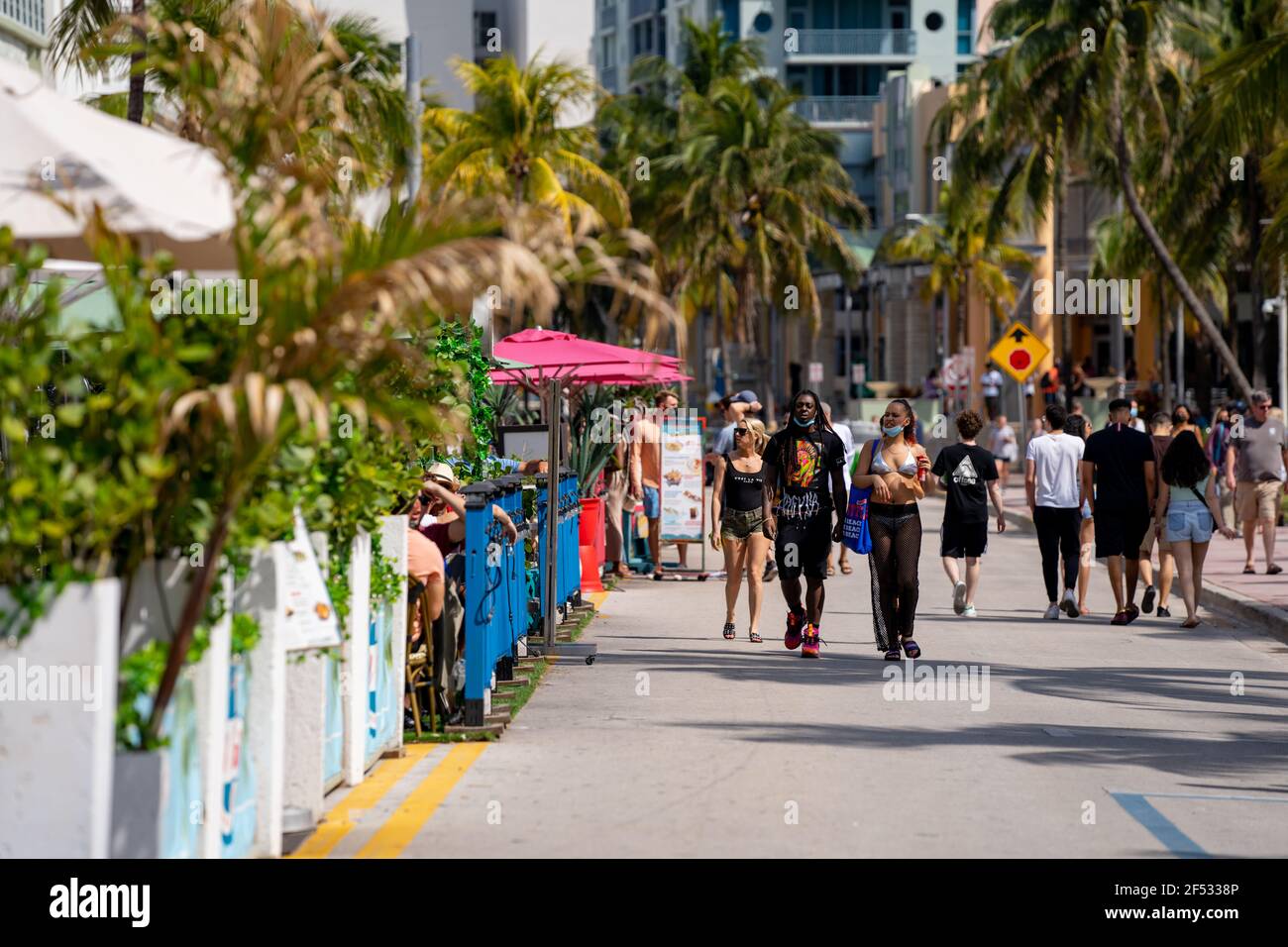 Die Frühlingsferien Szene in Miami Beach 2021 Stockfoto