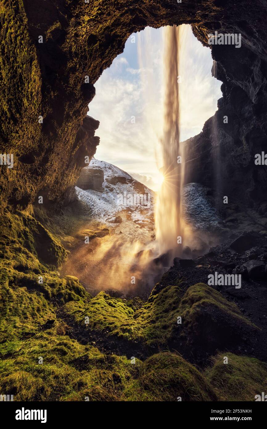 Geographie / Reisen, Island, Kvernufoss, Wasserfall, Südküste, Winter, zusätzliche-Rechte-Clearance-Info-nicht-verfügbar Stockfoto