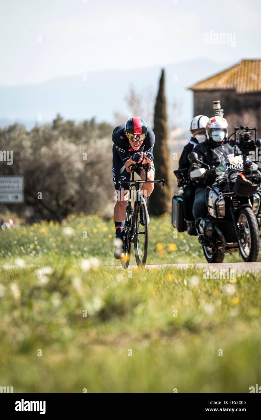 Volta Catalonia 23.3.2021- Rohan Dennis fährt für das Team Ineos Grenadiers im 18,5 km langen Zeitfahren durch Fontcoberta in der Nähe von Banyoles, Spanien Stockfoto