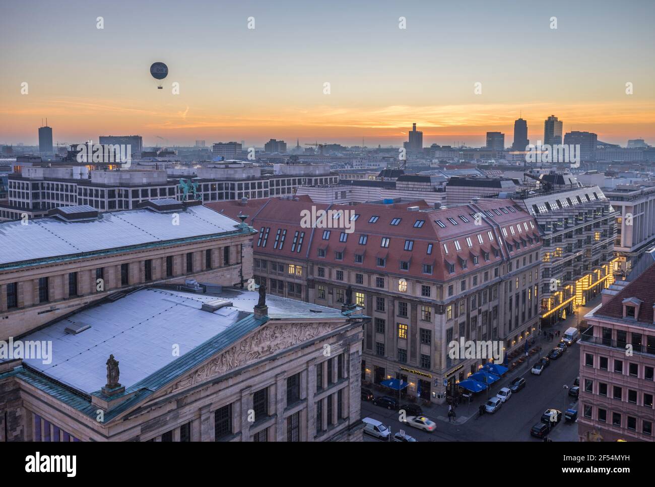 Geographie / Reisen, Deutschland, Berlin, Skyline am Abend, Zusatz-Rechteklärung-Info-nicht-verfügbar Stockfoto