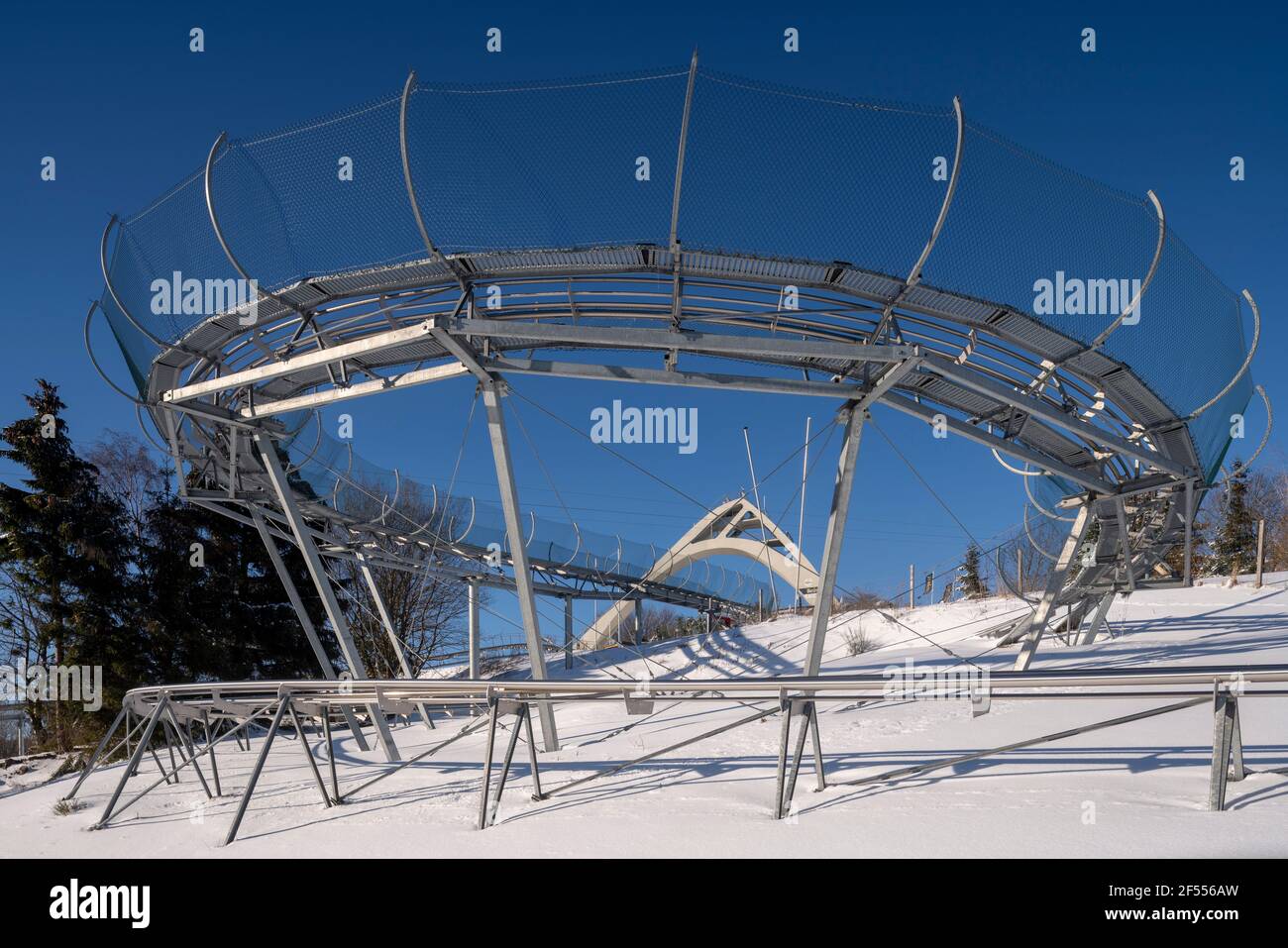 Winterberg, St. Georg-Schanze und Sommerrodelbahn Stockfoto