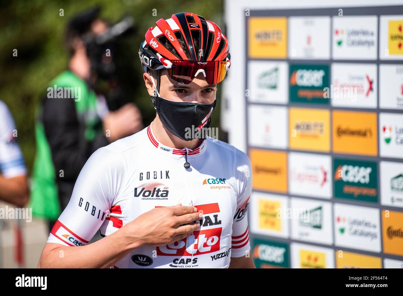 Castelldefels, Katalonien, Spanien. März 2021, 24th. Volta Catalunya Radtour Etappe 3 vom Canal Olimpic de Catalunya nach Vallter 2000; SYLVAIN MONIQUET vom Team LOTTO SOUDAL Credit: Action Plus Sports/Alamy Live News Stockfoto