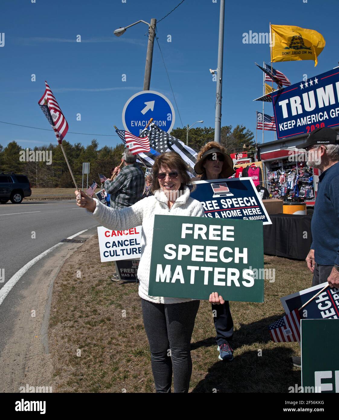 Eine Anti-Zensur-Kundgebung auf Cape Cod, USA. Bekämpfung der Zensur herausragen. Stockfoto