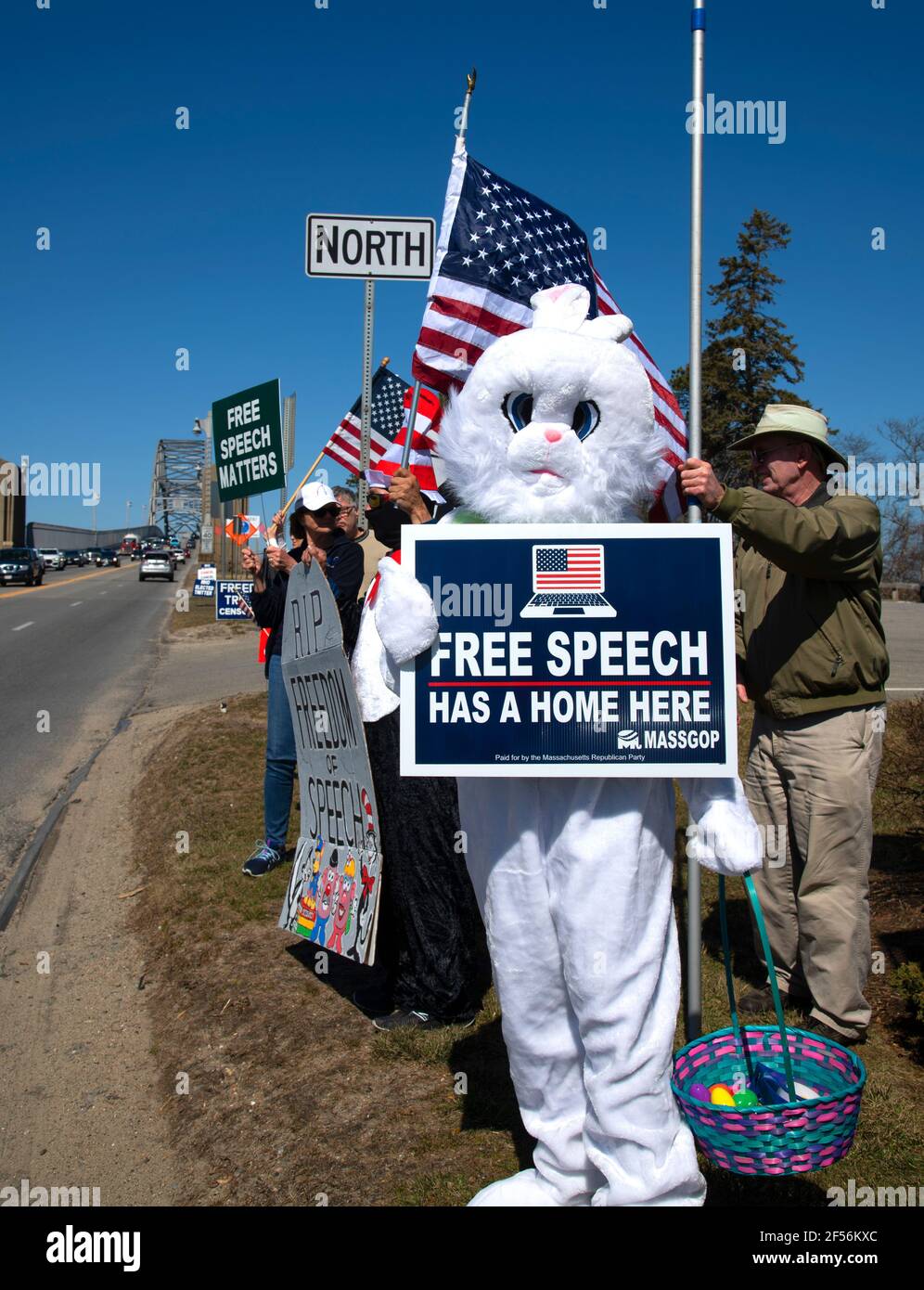Eine Anti-Zensur-Kundgebung auf Cape Cod, USA. Bekämpfung der Zensur herausragen. Stockfoto
