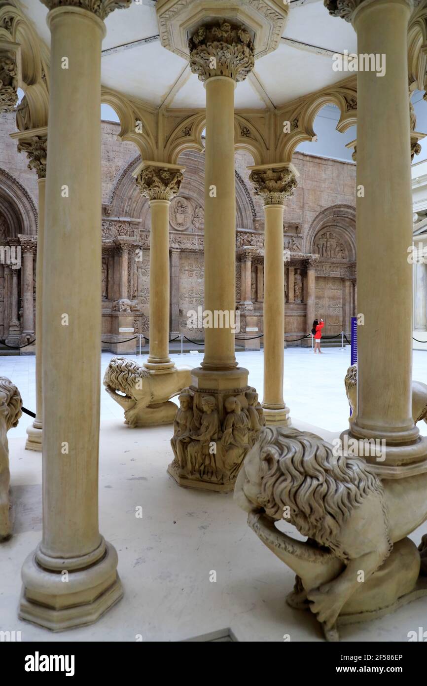 Hall of Architecture mit Gipsabgüssen von architektonischen Meisterwerk um Welt.Carnegie Museum of Art.Pittsburgh.Pennsylvania.USA Stockfoto